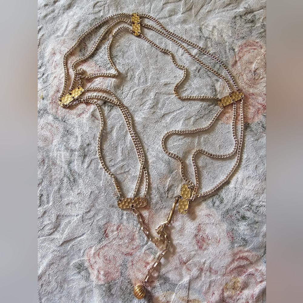 Chic Gold-Tone Chain Belt